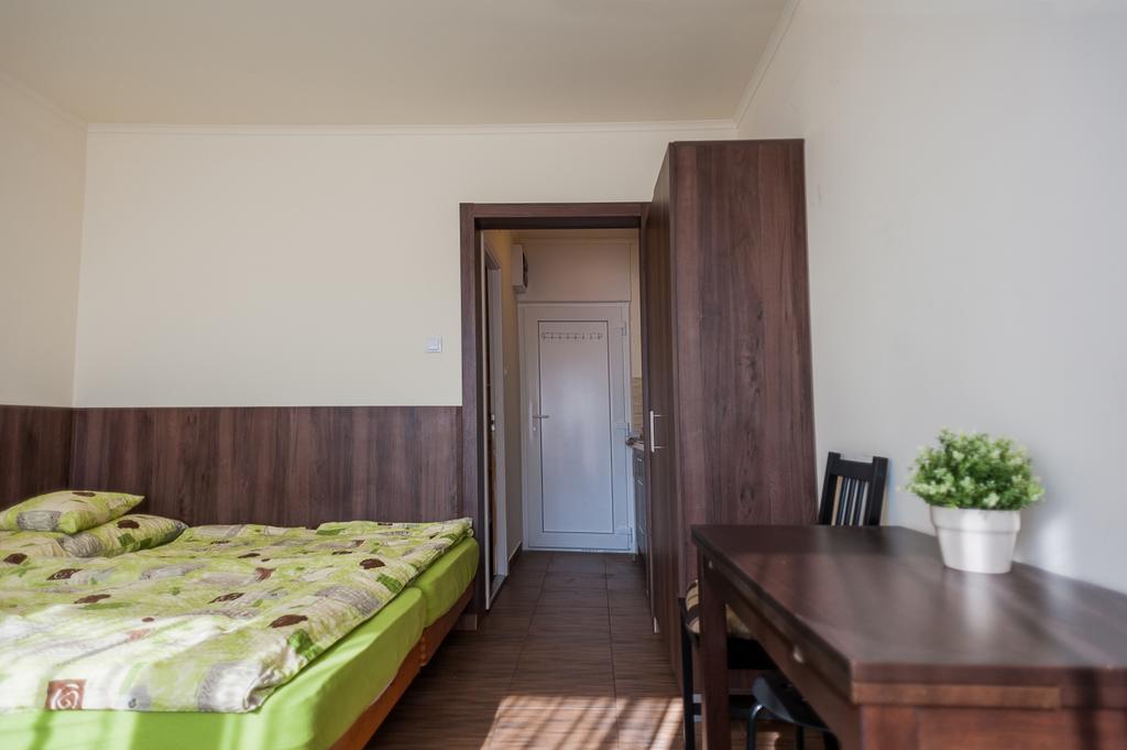 Milan Apartmanok Siofok Exterior photo